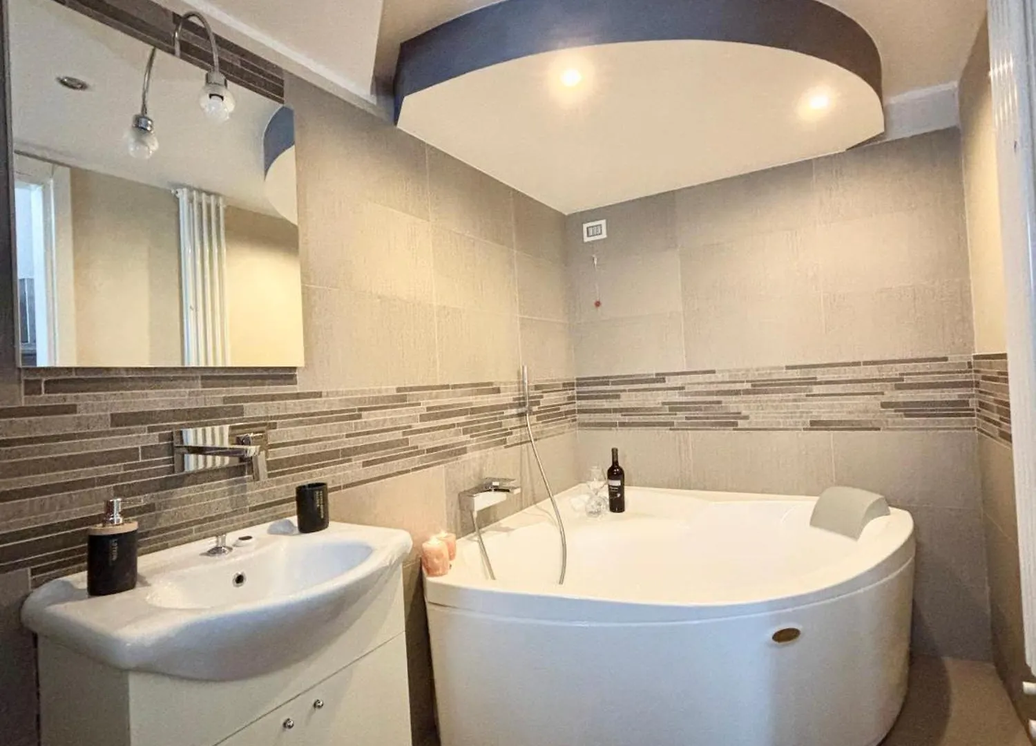 Cavour Luxury Apartment