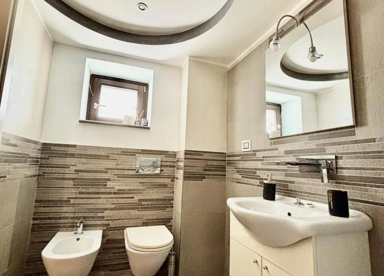 Cavour Luxury Apartment 0*, Brindisi Italy